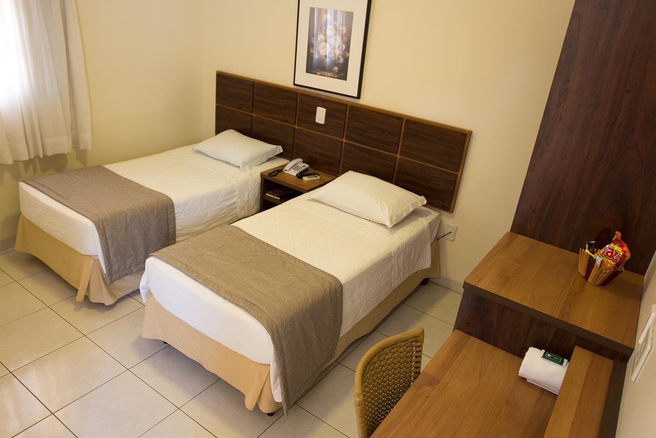 Hotel Valencia Dourados Luaran gambar