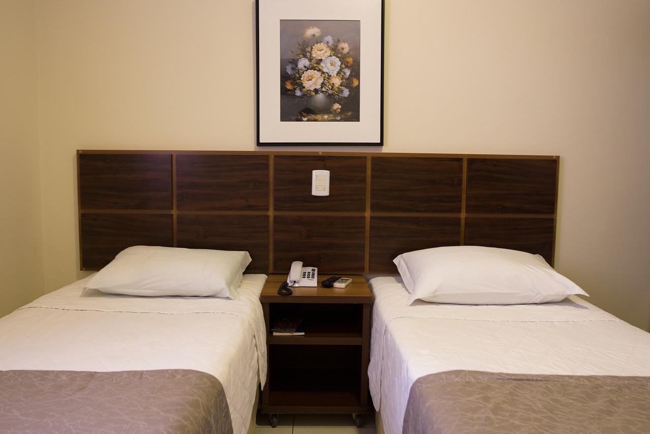 Hotel Valencia Dourados Luaran gambar
