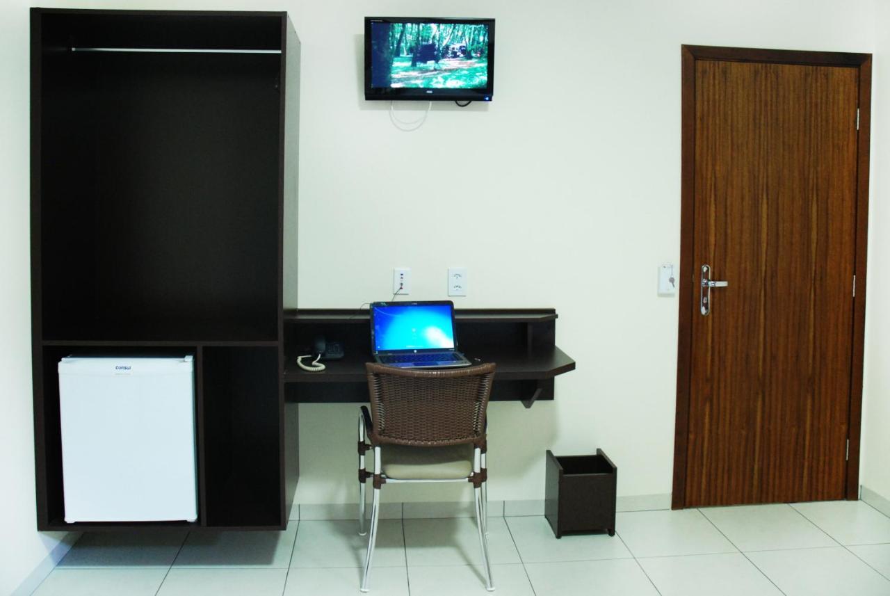 Hotel Valencia Dourados Luaran gambar